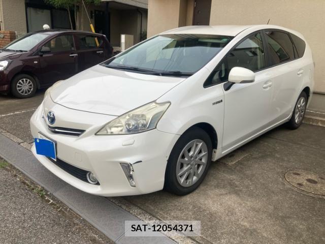 Toyota PRIUS ALPHA 2013-07 8368240-1
