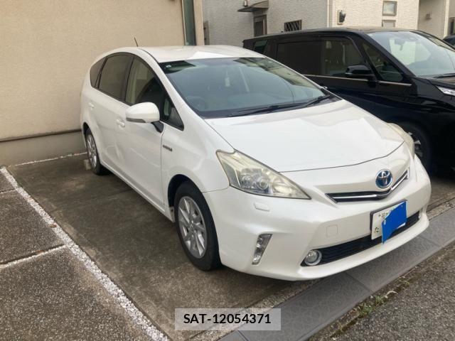 Toyota PRIUS ALPHA 2013-07 8368240-2