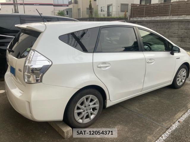 Toyota PRIUS ALPHA 2013-07 8368240-3