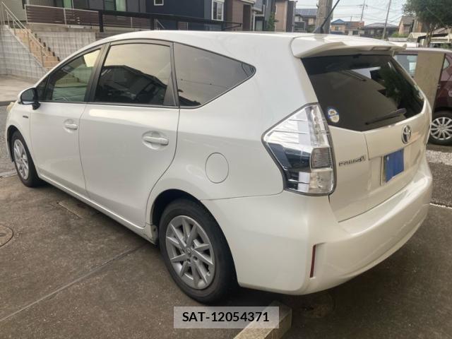 Toyota PRIUS ALPHA 2013-07 8368240-4