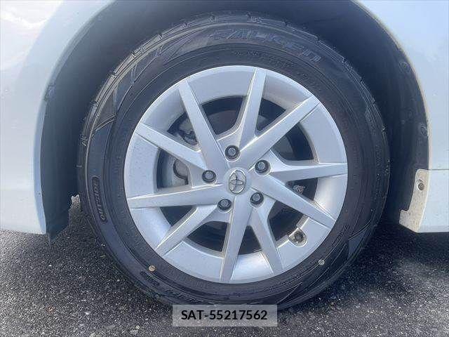 Toyota PRIUS ALPHA 2013-11 8368231-12