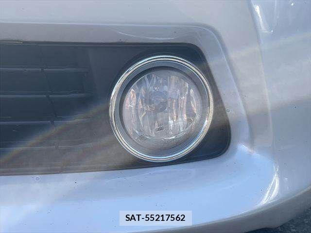 Toyota PRIUS ALPHA 2013-11 8368231-21