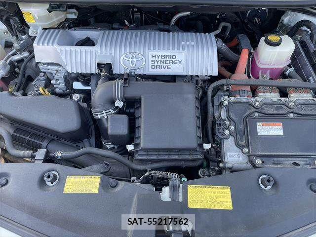 Toyota PRIUS ALPHA 2013-11 8368231-29