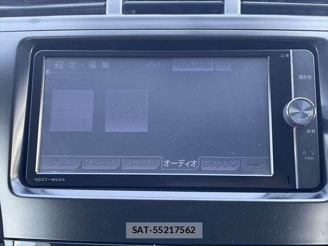 Toyota PRIUS ALPHA 2013-11 8368231-4