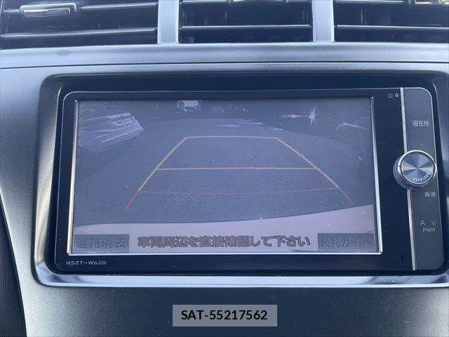 Toyota PRIUS ALPHA 2013-11 8368231-5