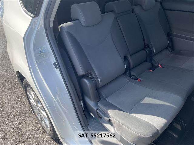 Toyota PRIUS ALPHA 2013-11 8368231-7