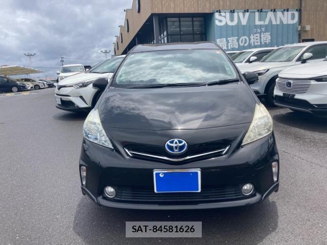 Toyota PRIUS ALPHA 2012-07 8368238-1