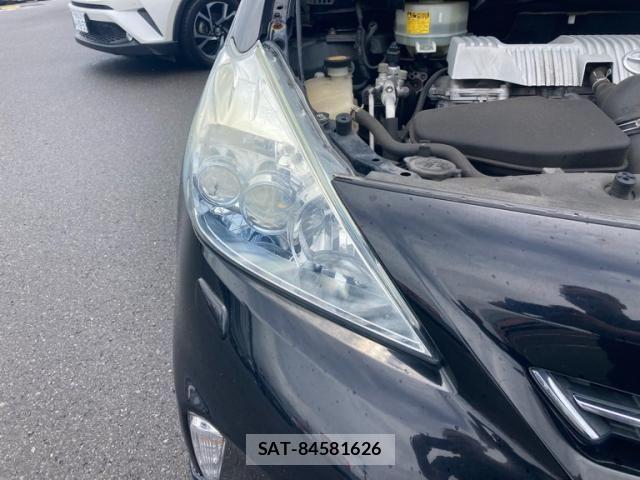Toyota PRIUS ALPHA 2012-07 8368238-5