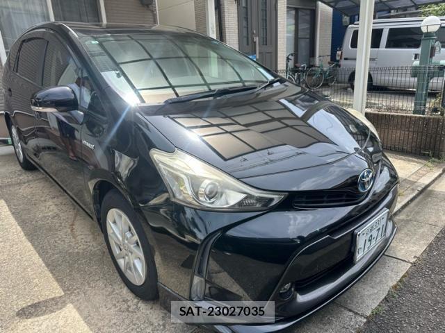 Toyota PRIUS ALPHA 2015-05 8368232-0