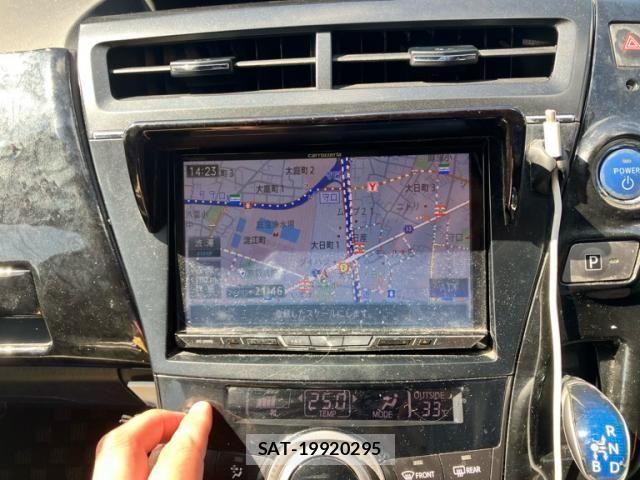 Toyota PRIUS ALPHA 2016-02 8368227-22