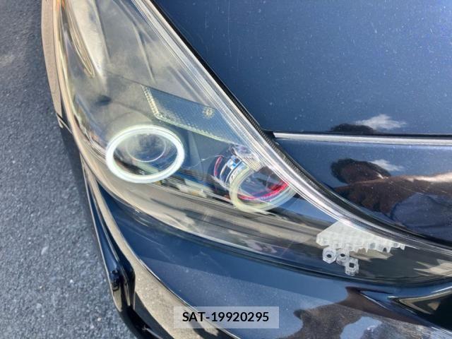 Toyota PRIUS ALPHA 2016-02 8368227-25
