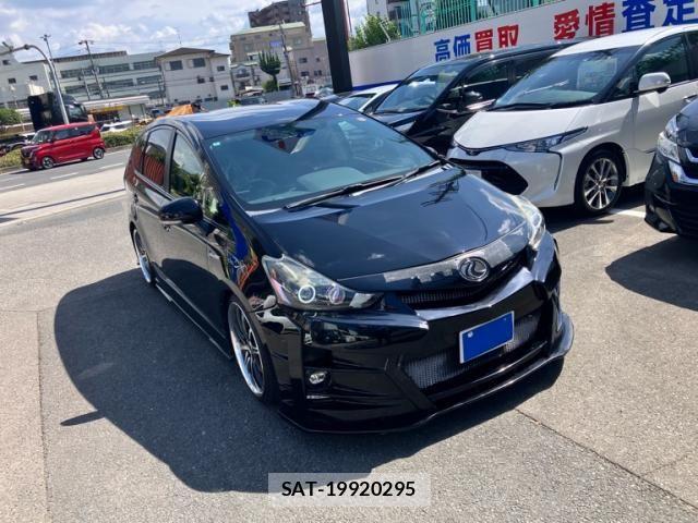 Toyota PRIUS ALPHA 2016-02 8368227-2