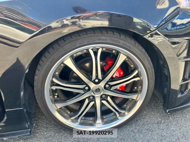 Toyota PRIUS ALPHA 2016-02 8368227-5