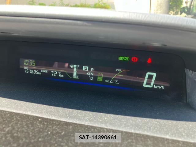 Toyota PRIUS ALPHA 2011-10 8372082-18