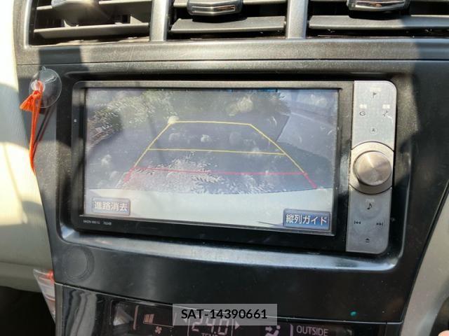 Toyota PRIUS ALPHA 2011-10 8372082-20