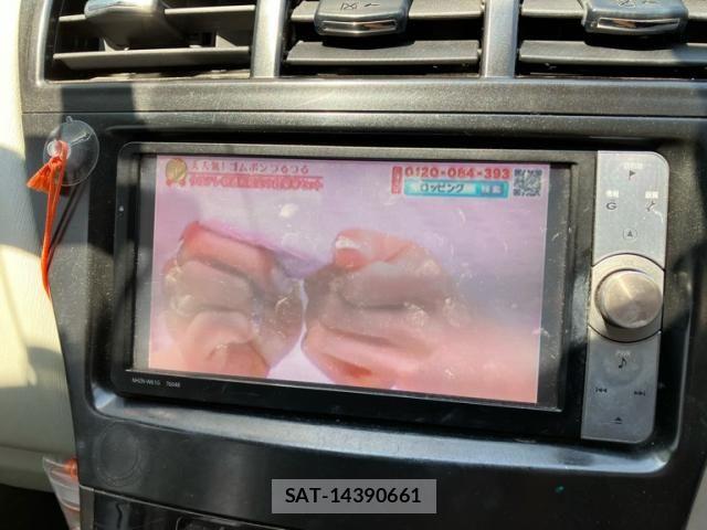 Toyota PRIUS ALPHA 2011-10 8372082-21