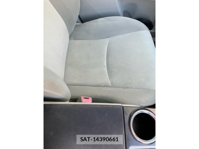 Toyota PRIUS ALPHA 2011-10 8372082-23