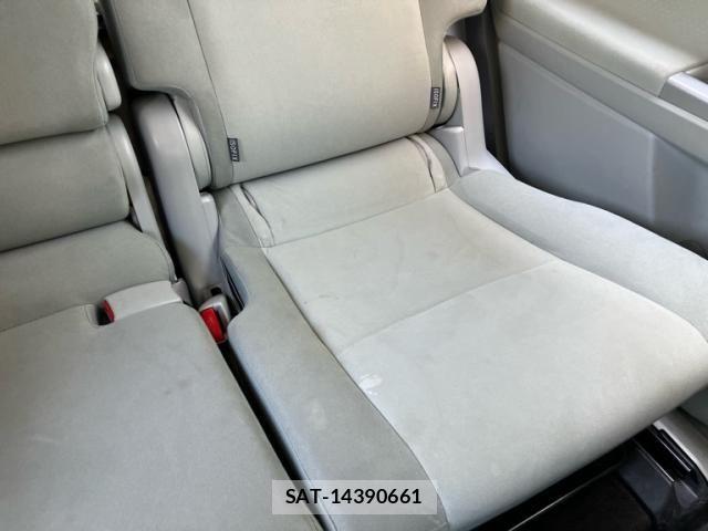 Toyota PRIUS ALPHA 2011-10 8372082-24