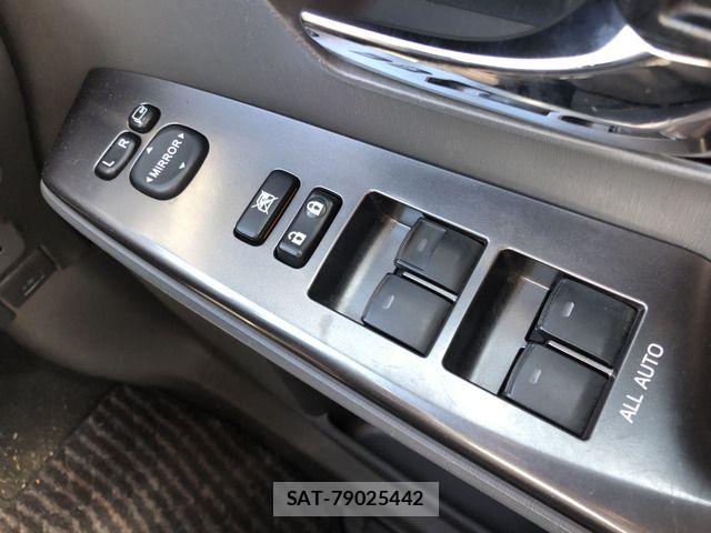 Toyota PRIUS ALPHA 2014-12 8372079-10