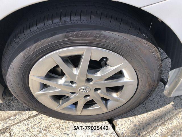 Toyota PRIUS ALPHA 2014-12 8372079-12
