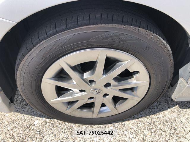 Toyota PRIUS ALPHA 2014-12 8372079-14