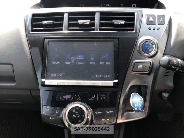 Toyota PRIUS ALPHA 2014-12 8372079-3