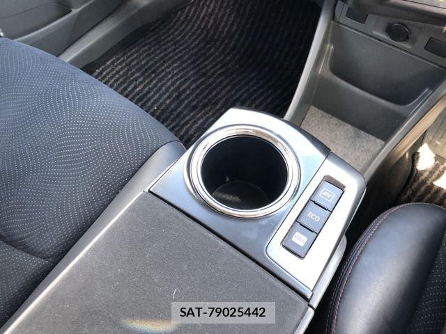 Toyota PRIUS ALPHA 2014-12 8372079-8
