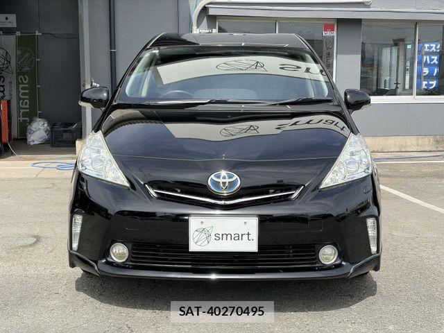 Toyota PRIUS ALPHA 2013-03 8372081-1