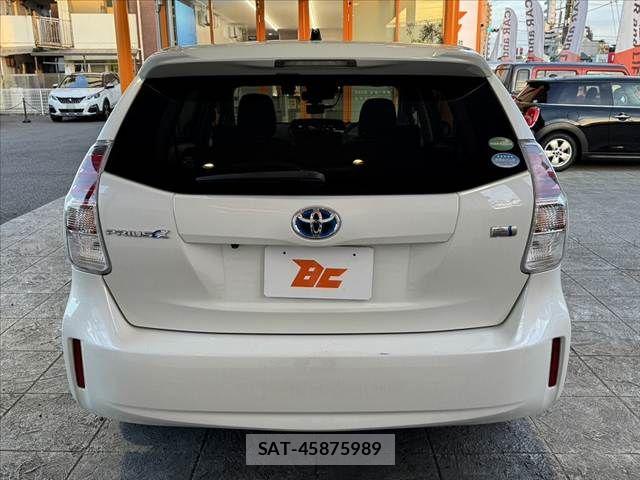 Toyota PRIUS ALPHA 2020-09 8372078-13