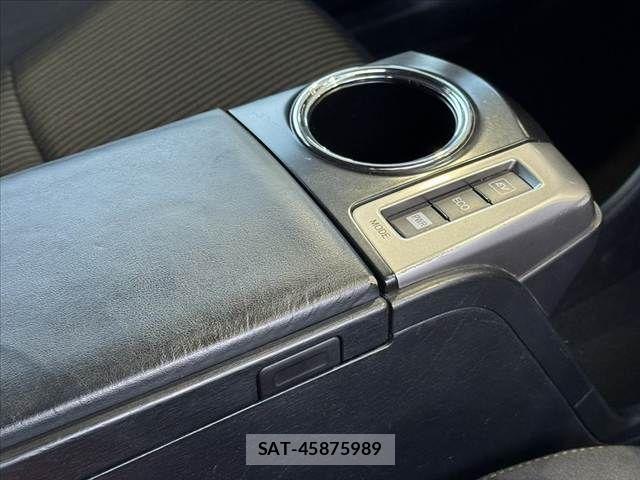 Toyota PRIUS ALPHA 2020-09 8372078-23