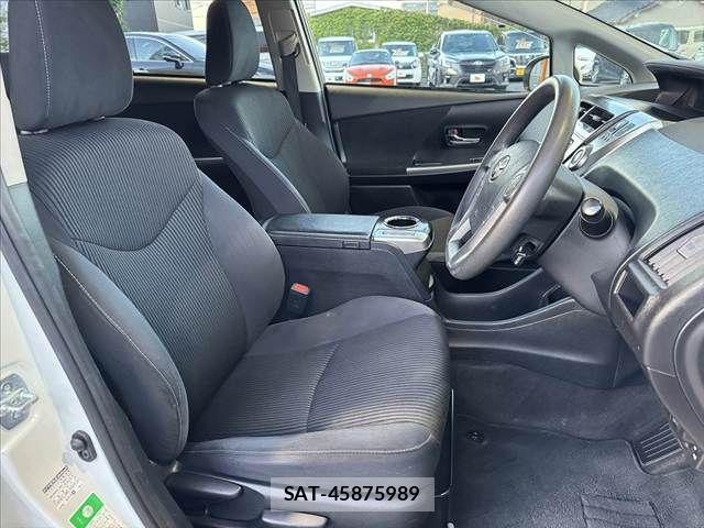 Toyota PRIUS ALPHA 2020-09 8372078-26