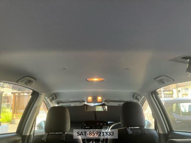 Toyota PRIUS ALPHA 2015-09 8372077-10