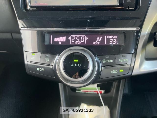Toyota PRIUS ALPHA 2015-09 8372077-18