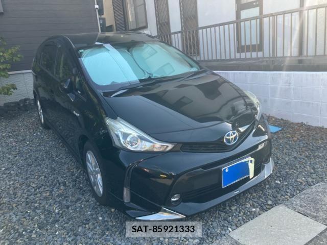 Toyota PRIUS ALPHA 2015-09 8372077-1
