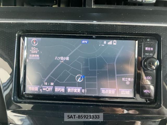 Toyota PRIUS ALPHA 2015-09 8372077-21