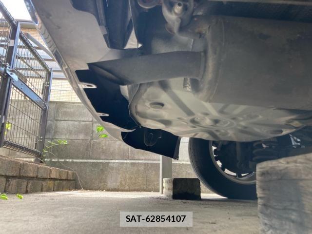 Toyota PRIUS ALPHA 2012-07 8372087-13