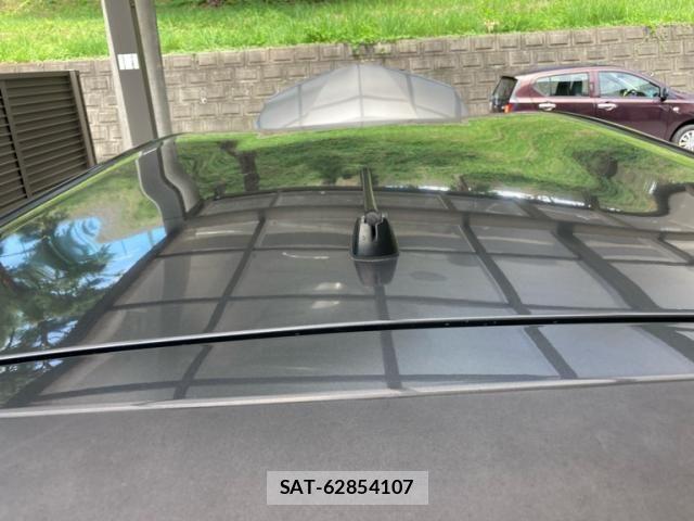 Toyota PRIUS ALPHA 2012-07 8372087-15