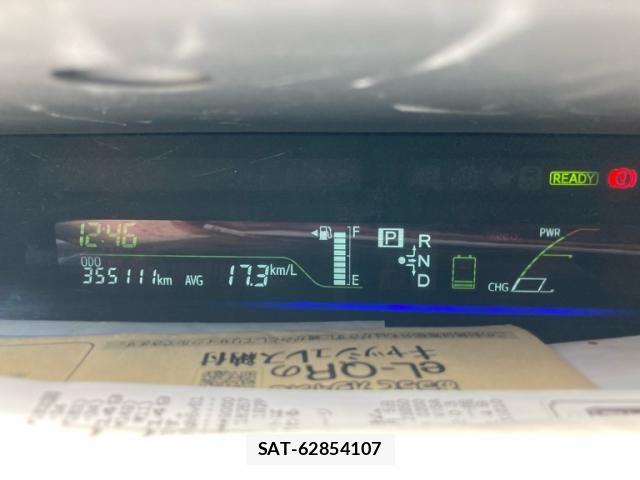 Toyota PRIUS ALPHA 2012-07 8372087-17