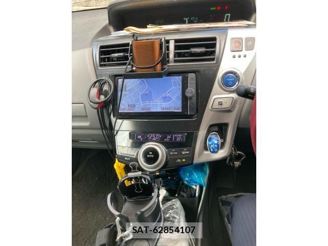 Toyota PRIUS ALPHA 2012-07 8372087-18