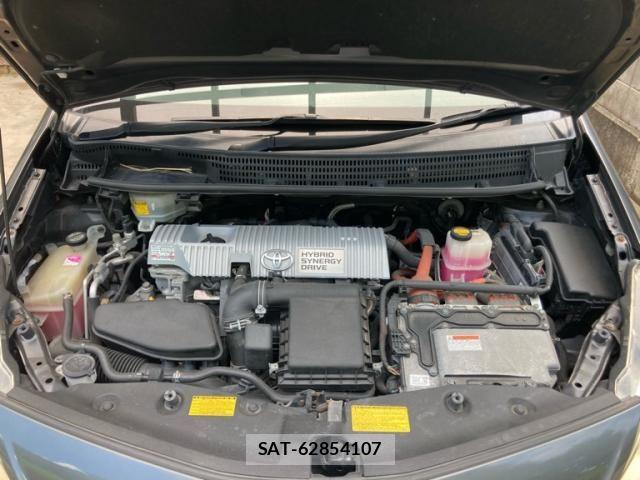 Toyota PRIUS ALPHA 2012-07 8372087-6