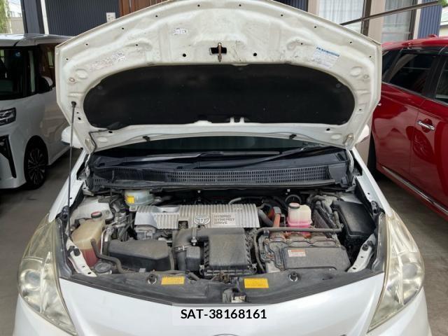 Toyota PRIUS ALPHA 2014-05 8414539-11