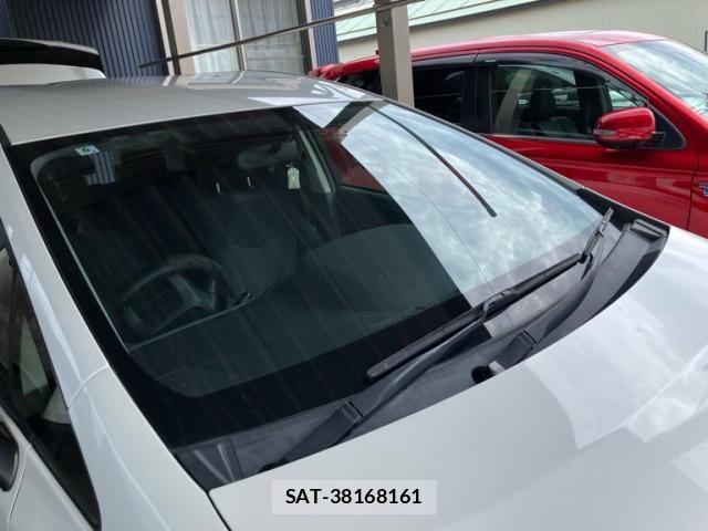 Toyota PRIUS ALPHA 2014-05 8414539-2