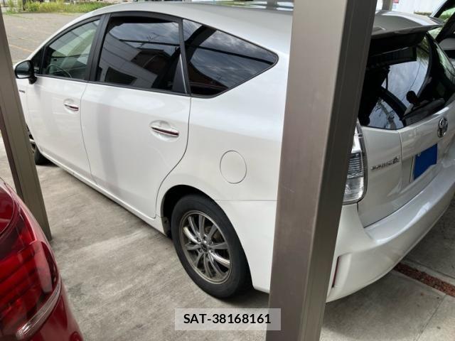 Toyota PRIUS ALPHA 2014-05 8414539-5