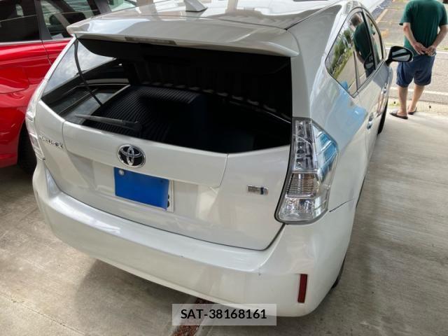 Toyota PRIUS ALPHA 2014-05 8414539-6