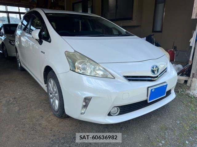 Toyota PRIUS ALPHA 2012-09 8414549-0