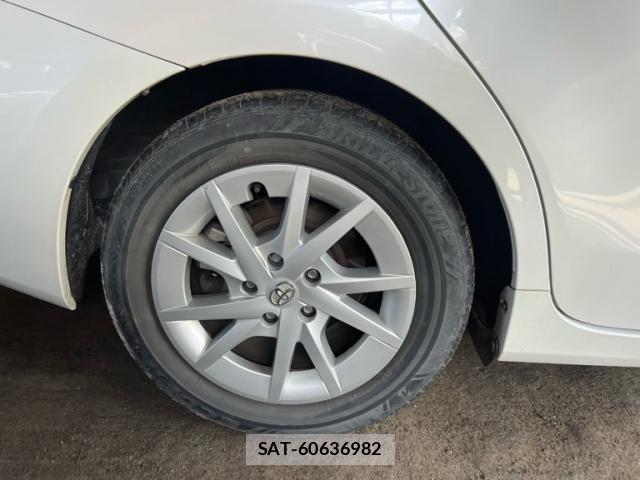 Toyota PRIUS ALPHA 2012-09 8414549-4