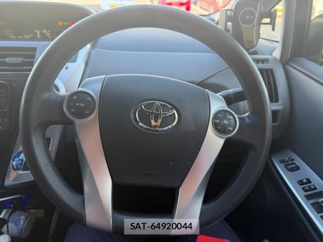 Toyota PRIUS ALPHA 2012-02 8414536-7