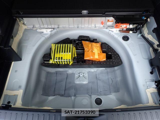 Toyota PRIUS ALPHA 2020-06 8414526-18