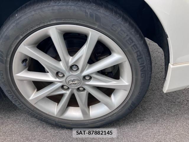 Toyota PRIUS ALPHA 2011-08 8414537-5