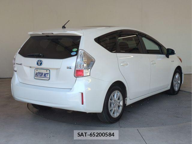 Toyota PRIUS ALPHA 2012-09 8414529-1